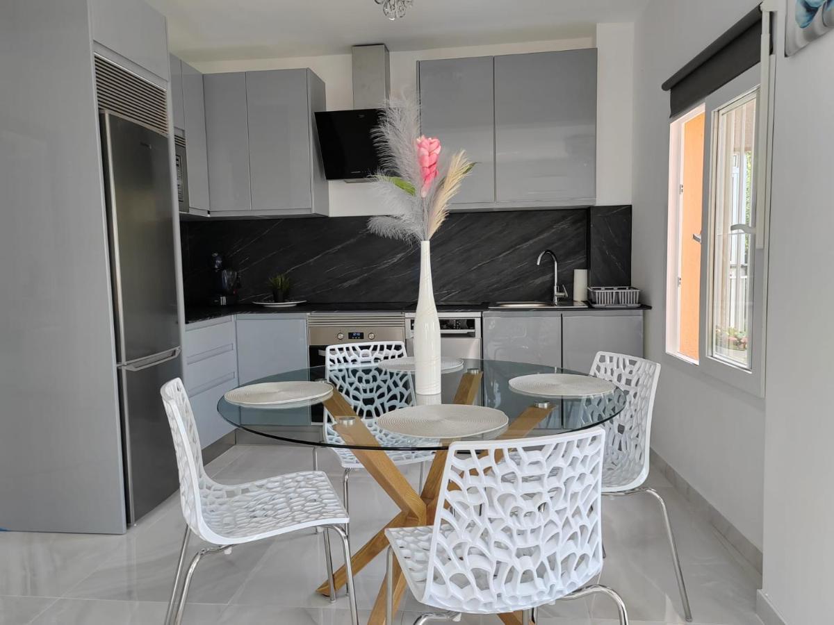 Apartamento La Torre,200M Hasta La Playa Benalmádena Exterior photo
