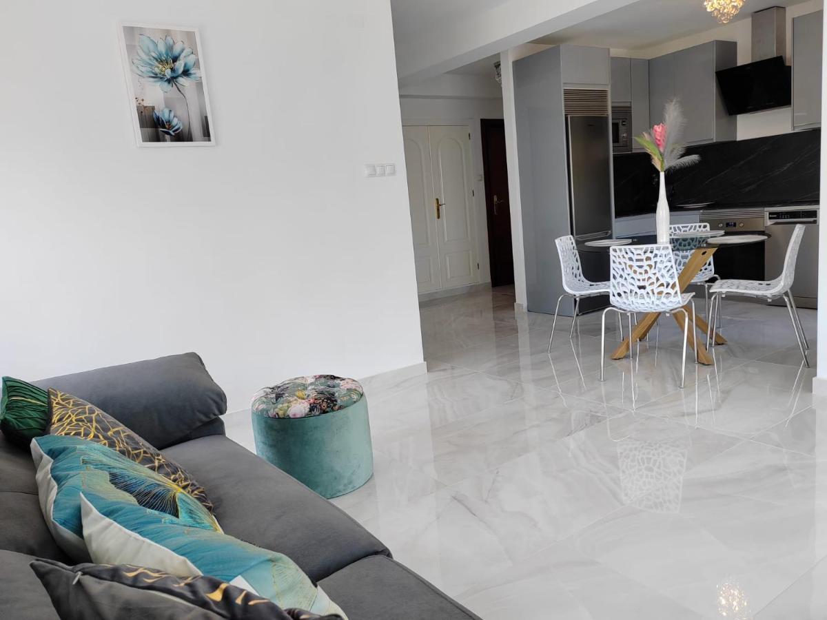 Apartamento La Torre,200M Hasta La Playa Benalmádena Exterior photo